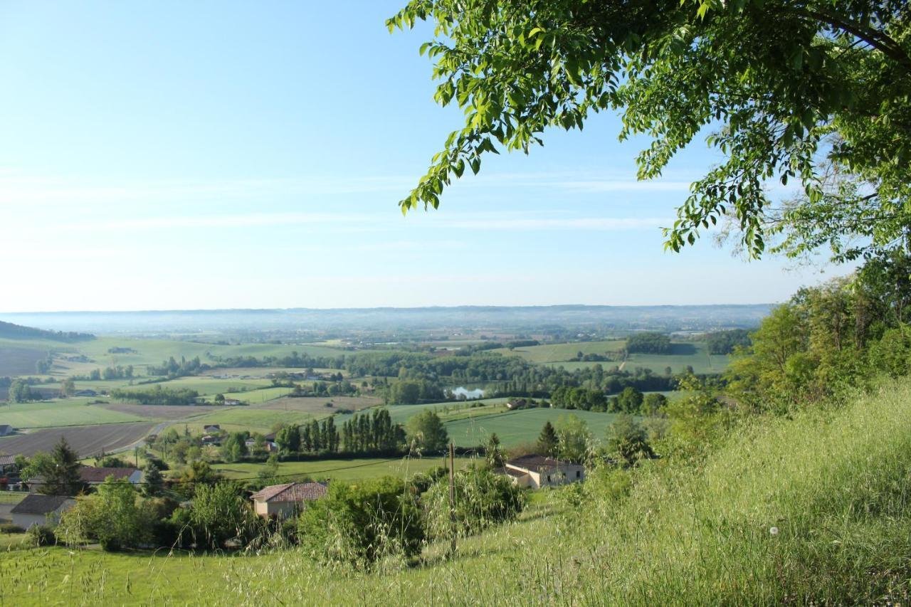 Bed and Breakfast Madamenfrance Monclar-d'Agenais Esterno foto