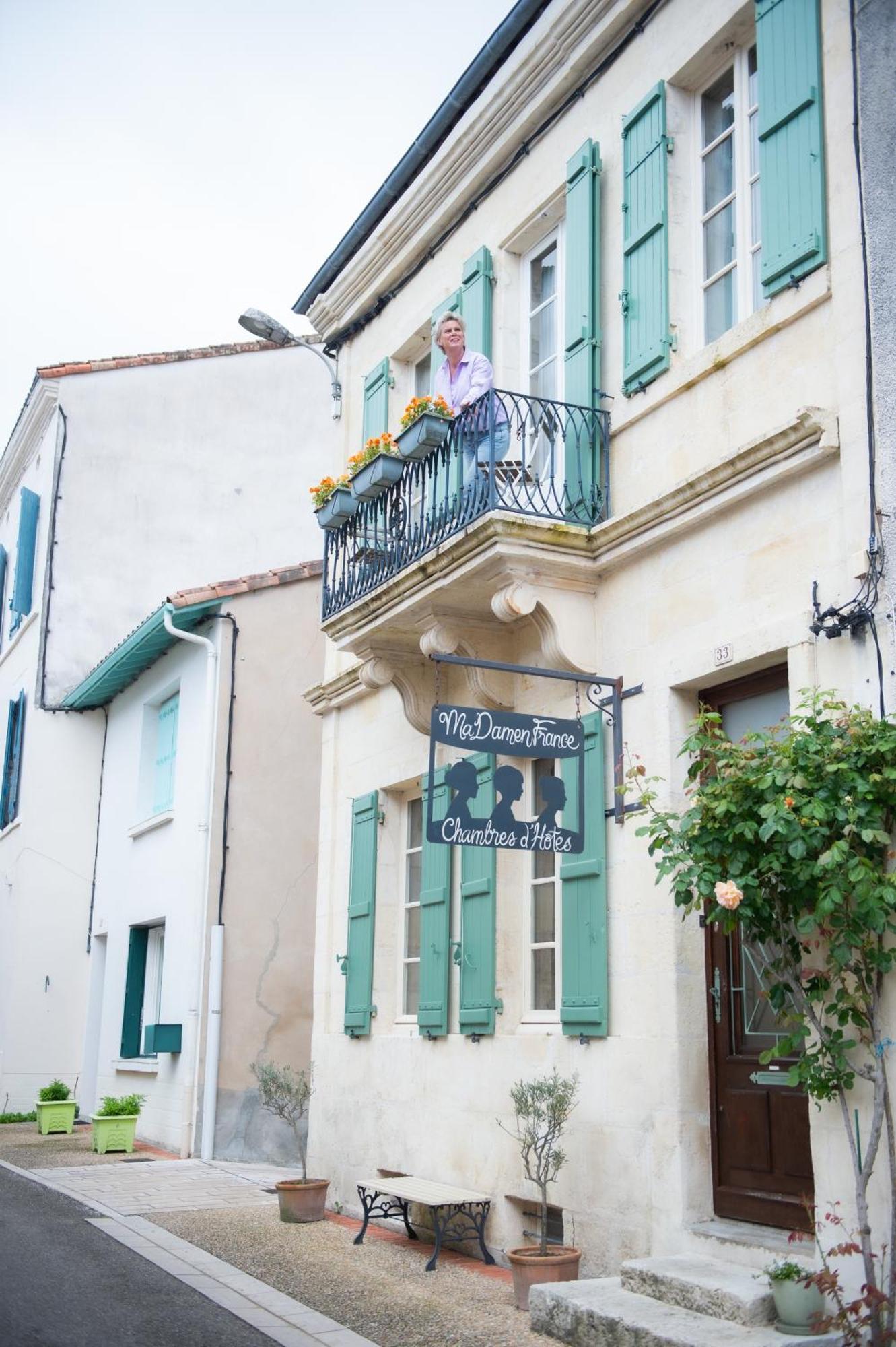 Bed and Breakfast Madamenfrance Monclar-d'Agenais Esterno foto